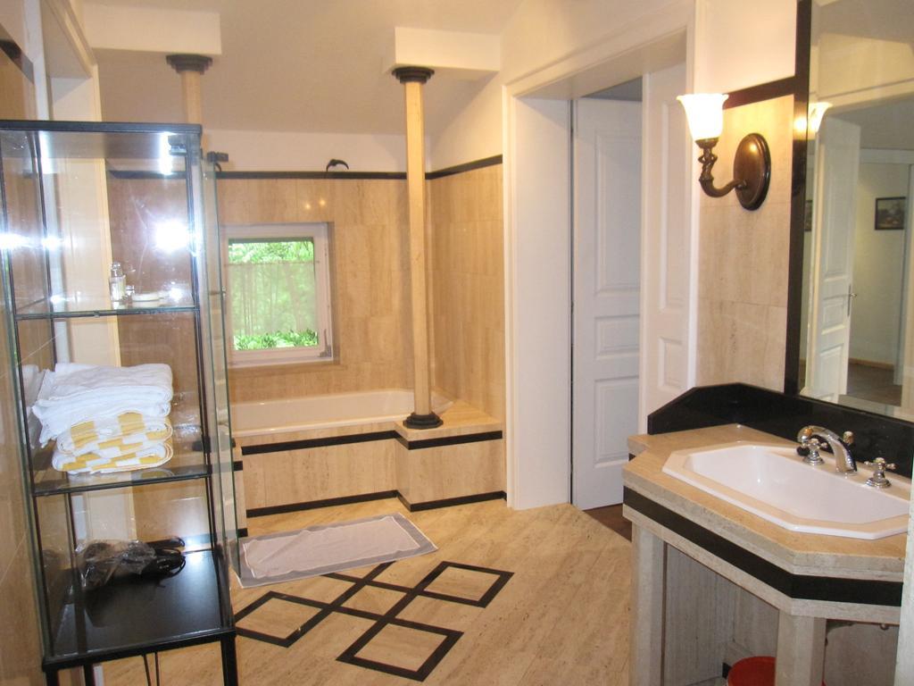 Ferienwohnungen Doktorwirt Salzburg Kamer foto